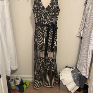 Black and Tan Sleeveless Round Neck Cocktail Maxi Dress